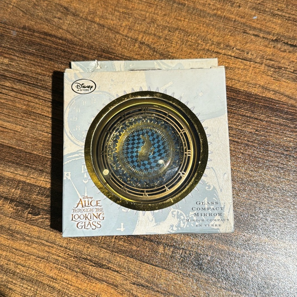 Alice in wonderland compact mirror